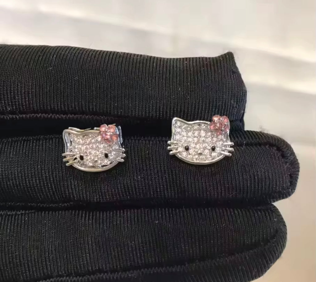 Hello Kitty Crystal Stud Earrings – Silver