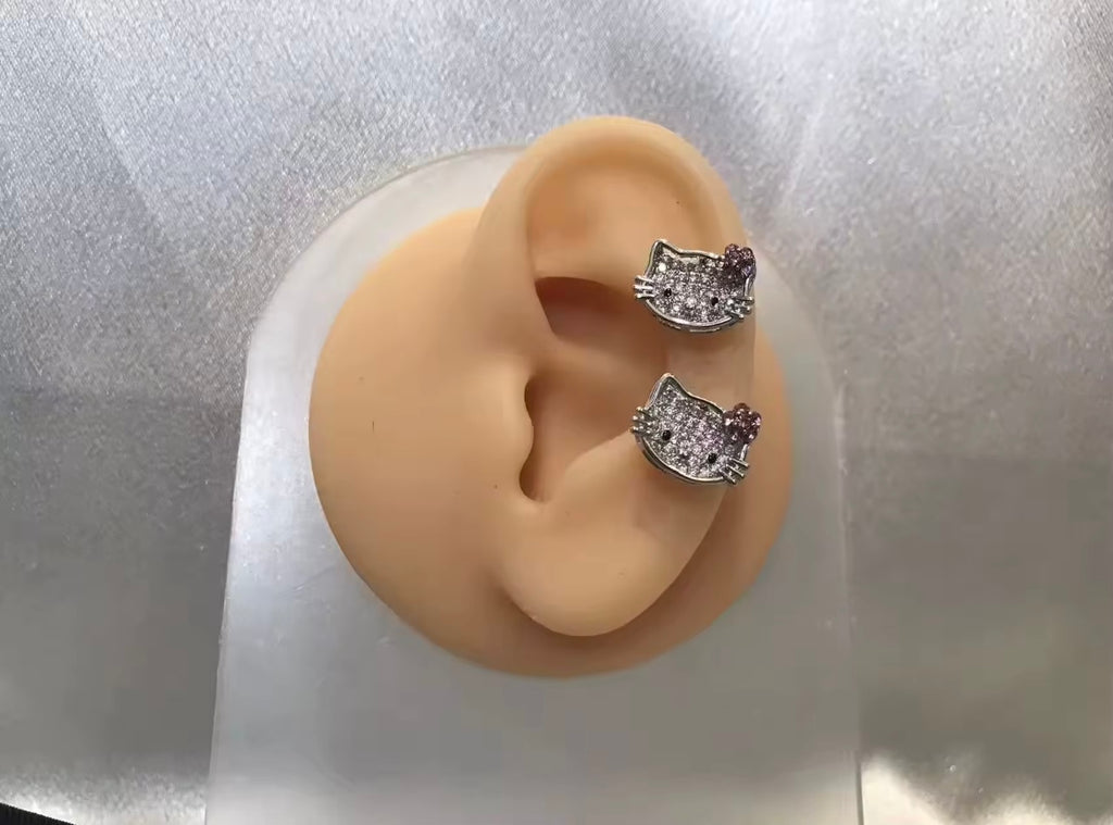 Hello Kitty Crystal Stud Earrings – Silver
