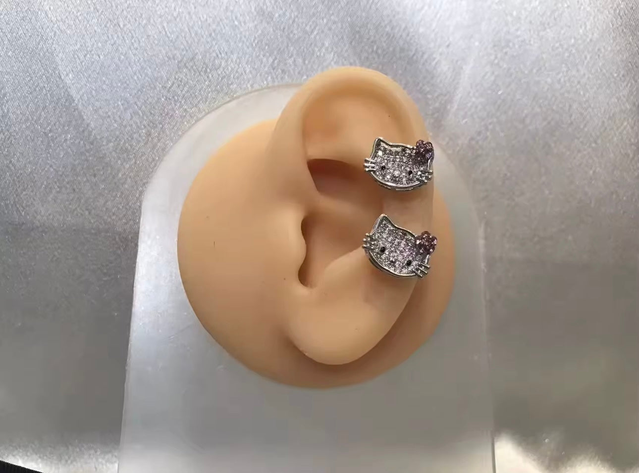 Hello Kitty Crystal Stud Earrings – Silver