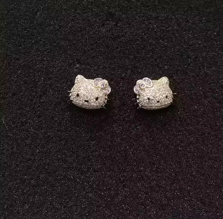 Hello Kitty Crystal Stud Earrings – Silver