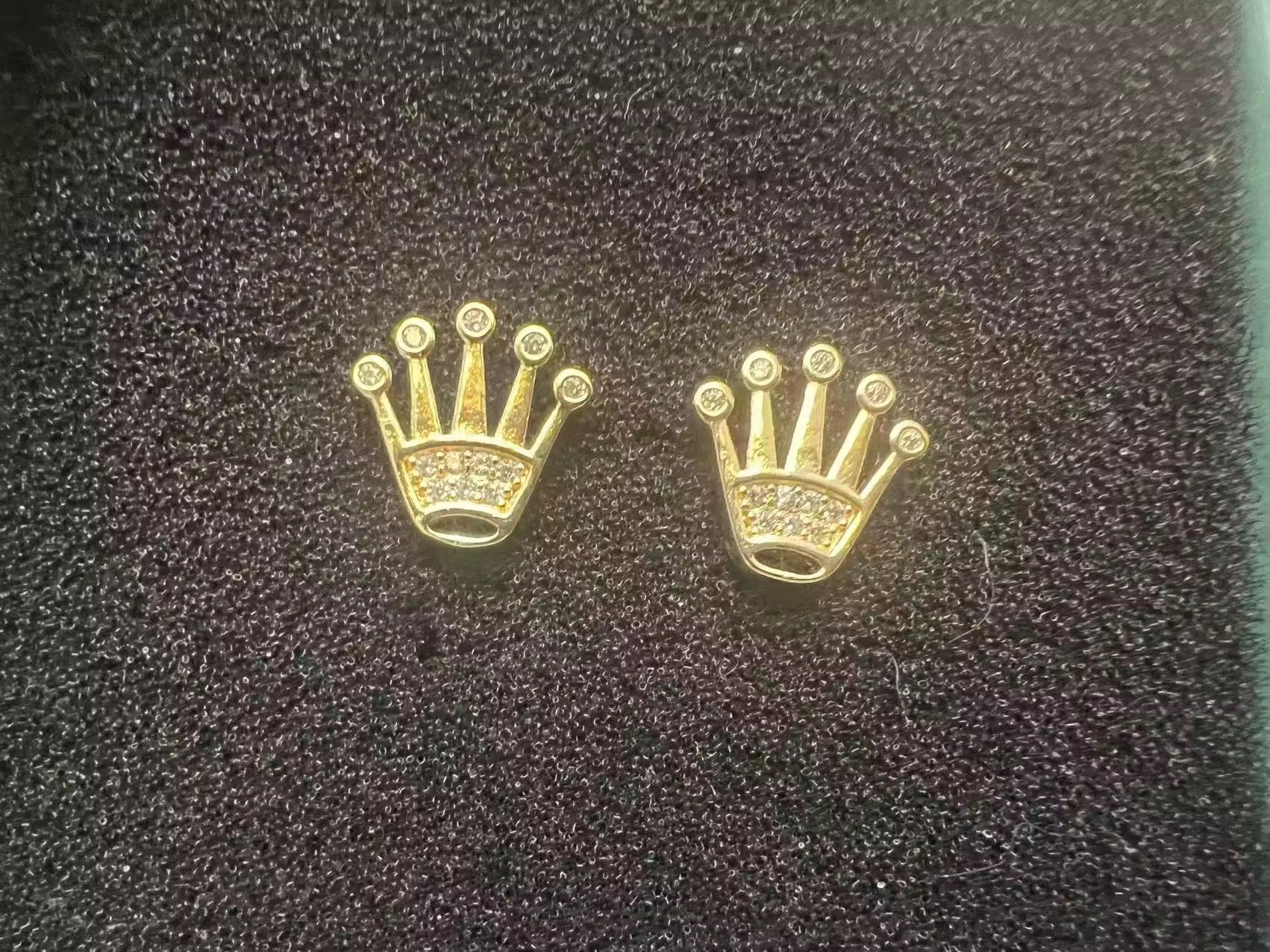 14K Gold Plated Luxury Crown Stud Earrings