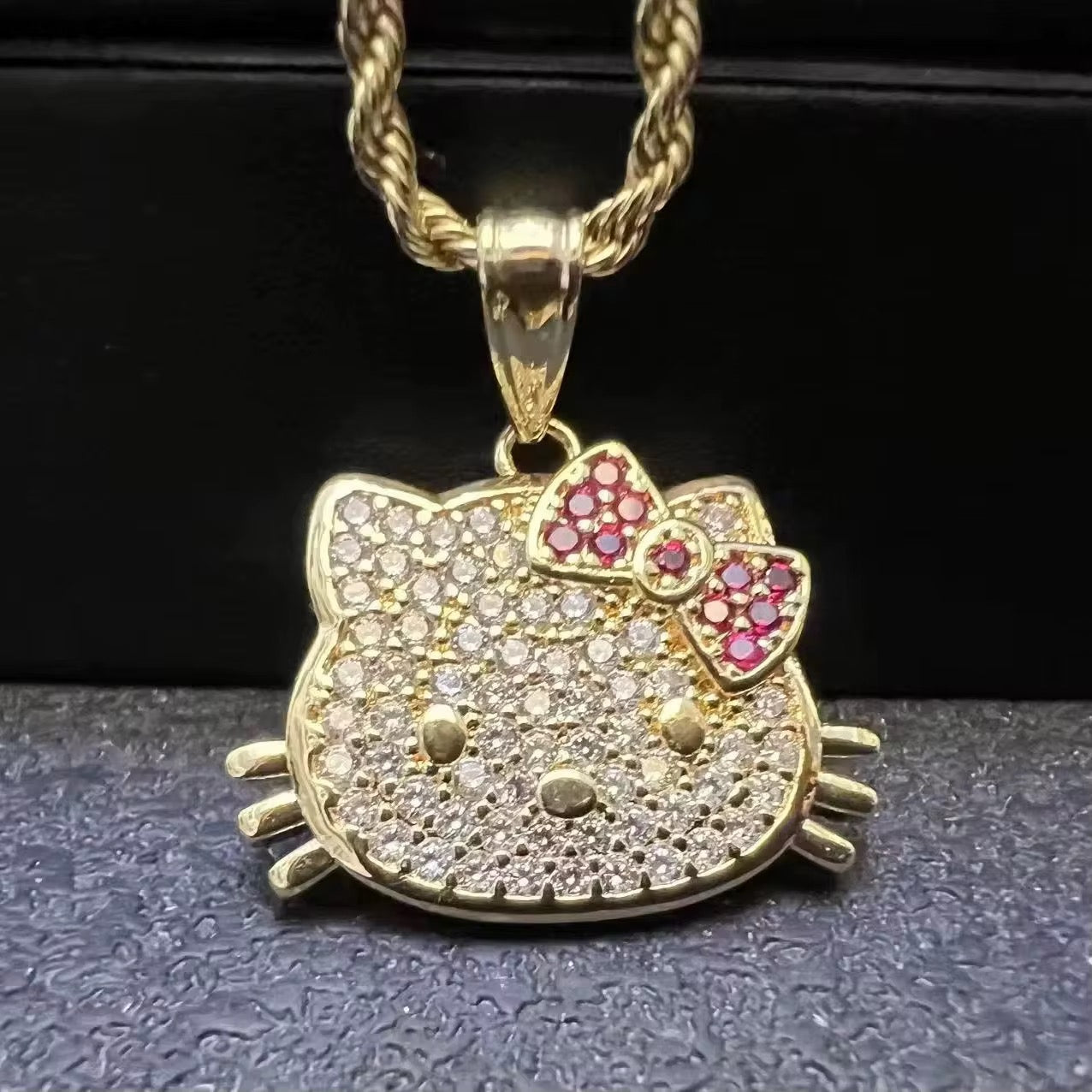 Kitty Necklace