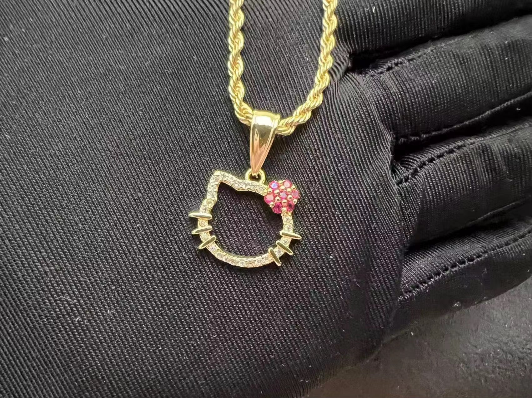 Faceless Kitty Necklace
