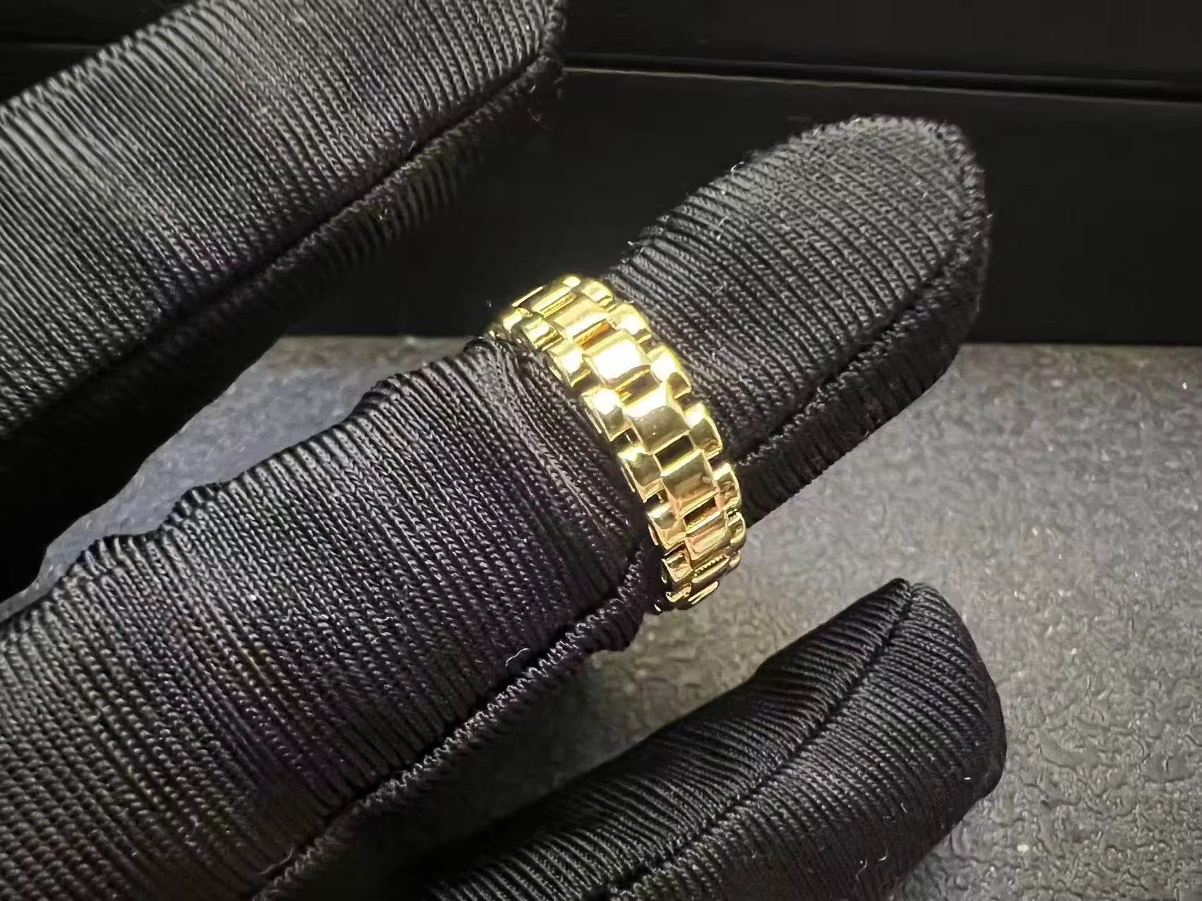 Rolex Ring